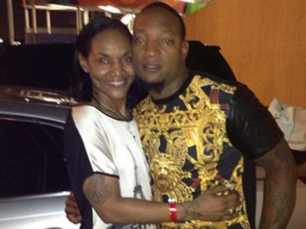 Gloria-James-Lambo600